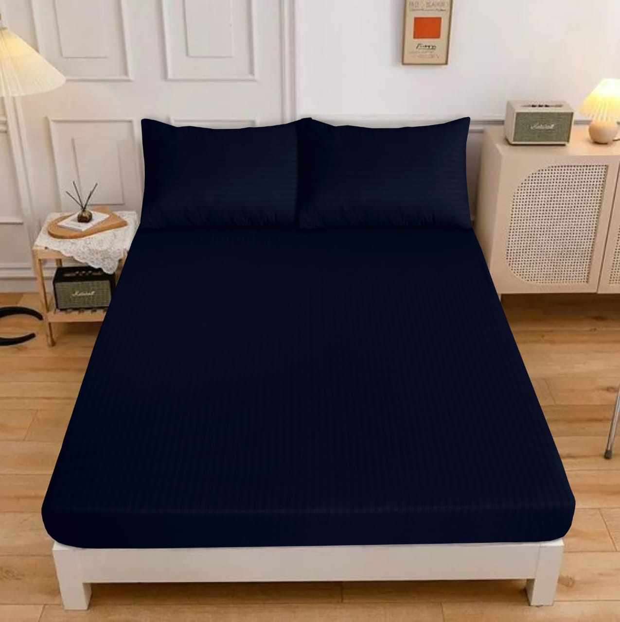 Satin stripe fitted sheet